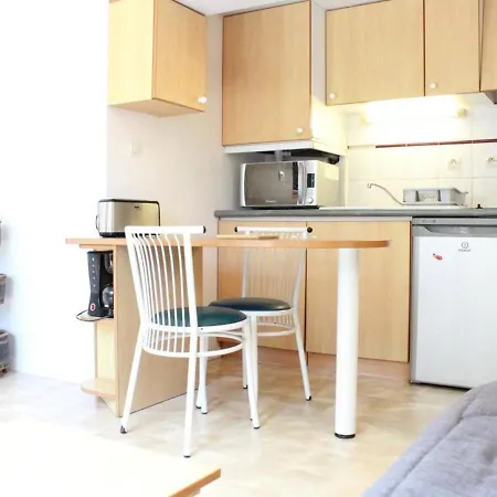 מלון La Rochelle, 1 Piece, 2 Personnes - Fr-1-246-227 *